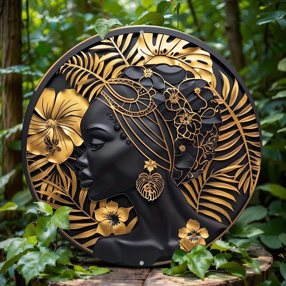 Home Decor Design Ideas - African Mask Themed Decorative Metal Wreath